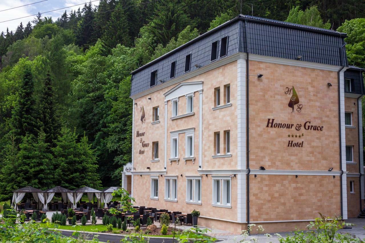 Honour And Grace Hotel Jáchymov Exterior foto